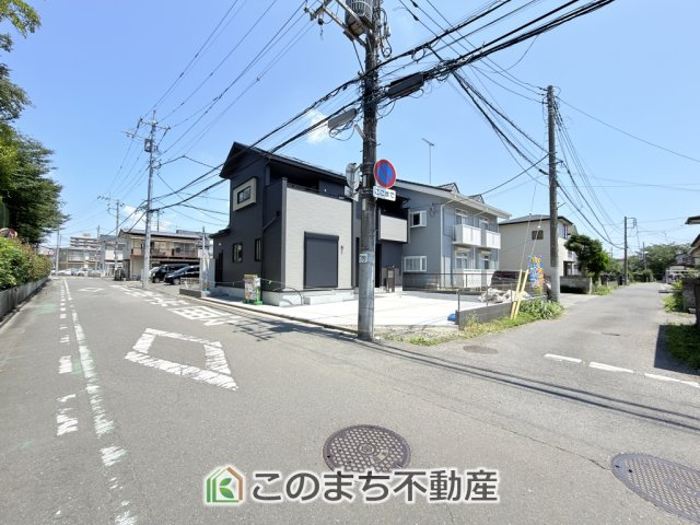 ブルーミングガーデン宇都宮市泉が丘7丁目の前面道路含む現地写真|前面道路含む現地写真