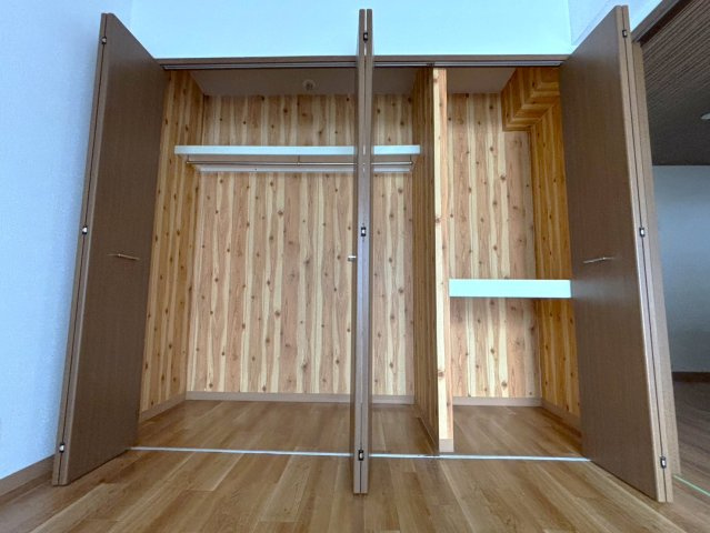 グリーンハイム海田の収納