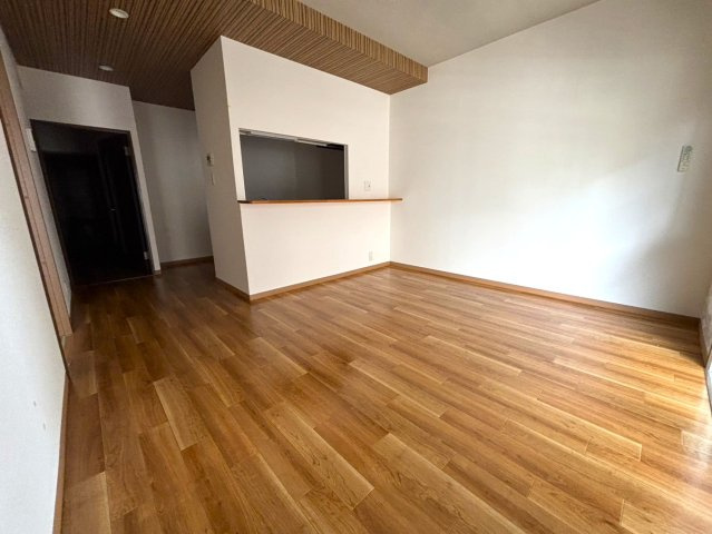 グリーンハイム海田の居間・リビング