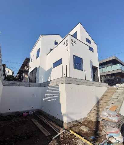 新築分譲住宅 NewStyleみたけ台２の外観