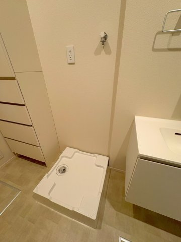 グランメゾン南阿佐ヶ谷の洗面所|★室内洗濯機置場★