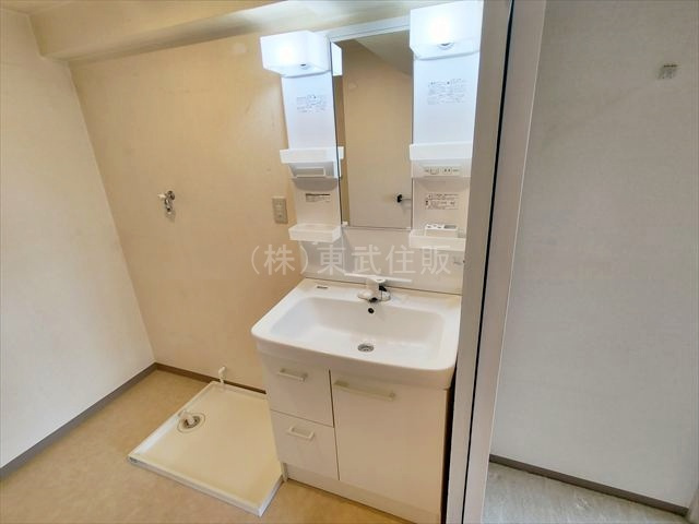 【独立洗面台】 | 朝日センチュリーみずほ台B棟 | 使いやすい洗面台です