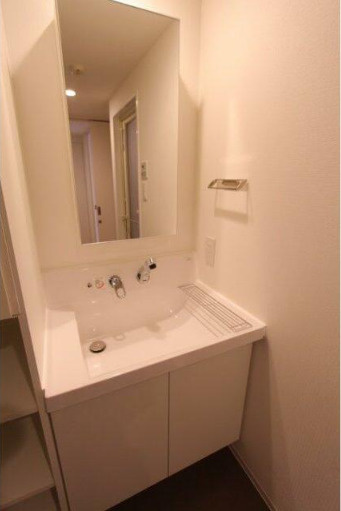 プラウドフラット代々木八幡の洗面所