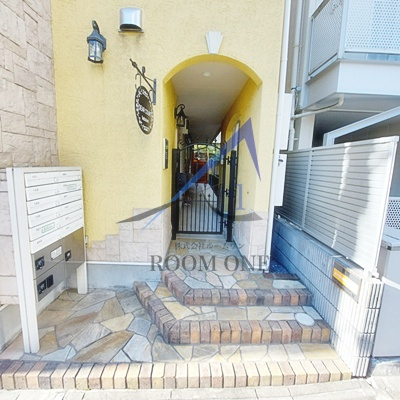 Dear Court 池袋のエントランス|エントランスです。