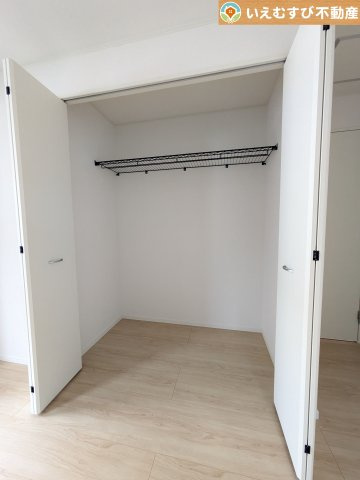 Cradle garden　大泉町寄木戸第18の収納|大容量の収納スペースで住空間もスッキリ広々
収納がたっぷり付いていれば、お部屋がすっきり保てて気持ちが良いですね♪