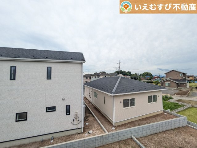 Cradle garden　大泉町寄木戸第18の展望|高い建物が無く開放感のある展望
バルコニーからの展望も開けていて閑静な住宅地が望めます。日当りも良いですね♪