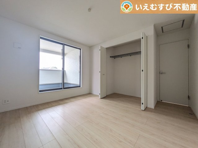 Cradle garden　大泉町寄木戸第18の洋室