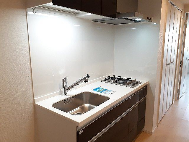 パークサイドグリーンのキッチン|コンパクトなキッチンで掃除もラクラク