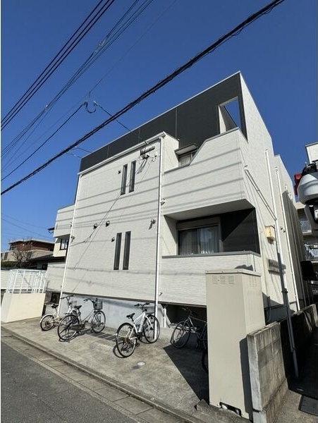 Grandtic peace 井尻の外観