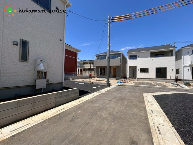 上尾市領家第2　新築戸建　クレイドル06の前面道路含む現地写真