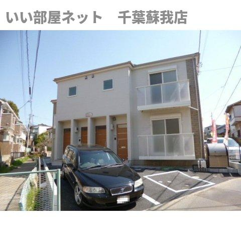 アムール mon frereの駐車場|駐車場があるので、車を買う予定の方も安心です