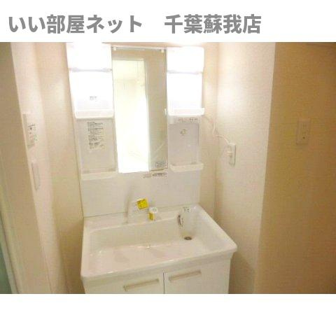 アムール mon frereの洗面所|コンパクトで使いやすい洗面所