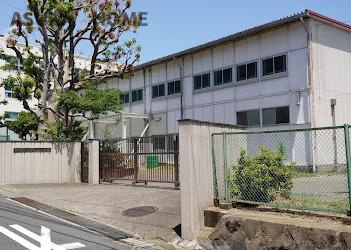 リステージ本郷台プリズムガーデンのその他|横浜市立小菅ケ谷小学校まで徒歩7分です。近くて安心ですね。