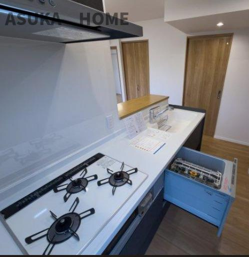 リステージ本郷台プリズムガーデンのキッチン|ご家族のコミュニケーションも盛んになりますね。一緒に料理したり楽しい時間がふえそうですね。