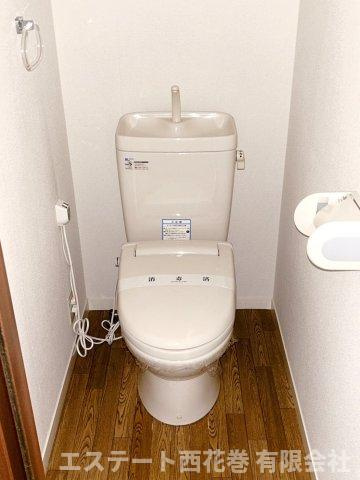 どんぐりのトイレ