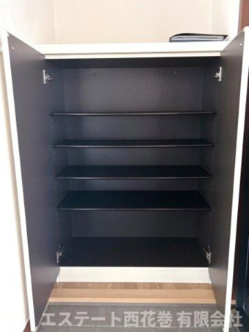 どんぐりの収納|シューズBOX