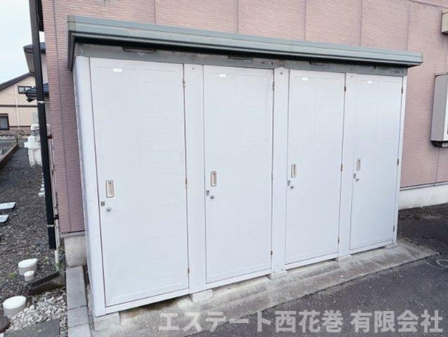 どんぐりのその他|外物置