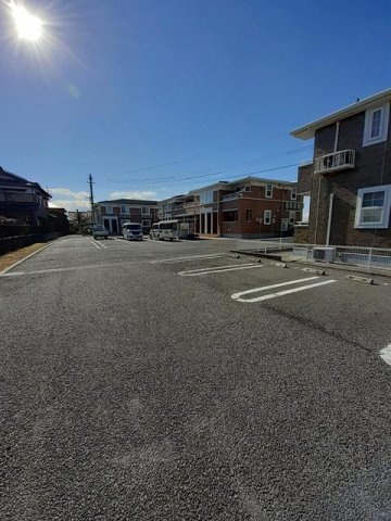 ノーブル　Ａの駐車場