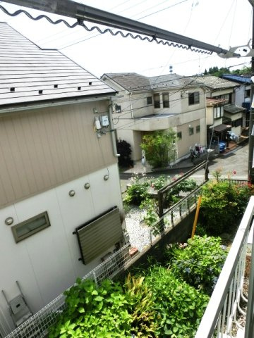 【バルコニー】 | ホワイトコート | 洗濯物干せます。