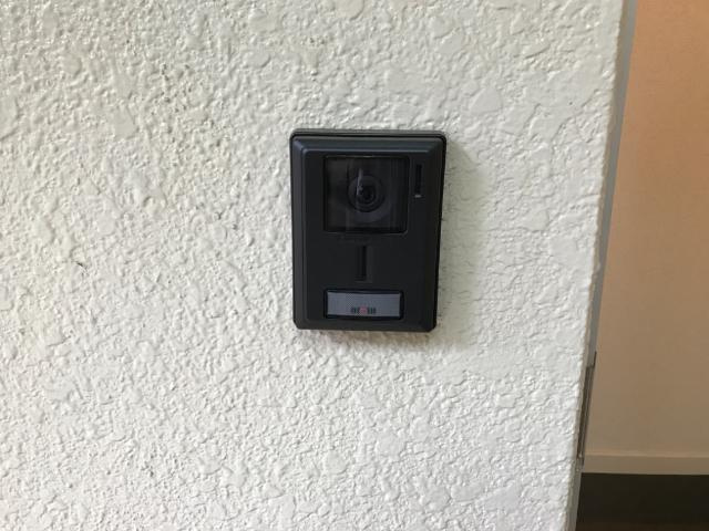 タウニー緑ケ丘の設備|TVモニター付きインターホン