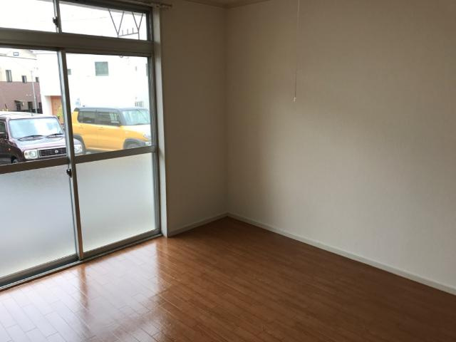 タウニー緑ケ丘の内装|洋室３