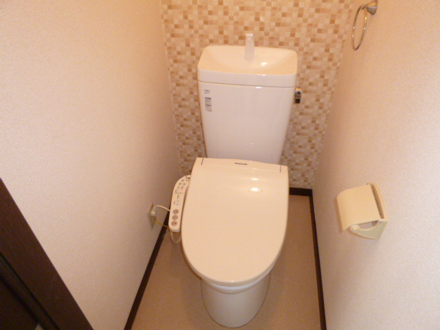 サンビレッジ児島Ｊのトイレ|温水洗浄便座