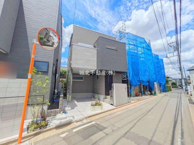 練馬区東大泉3丁目 全4棟 B号棟の外観|堂々完成につきご内覧していただけます