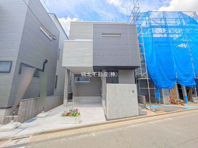 練馬区東大泉3丁目 全4棟 B号棟の外観|堂々完成につきご内覧していただけます
