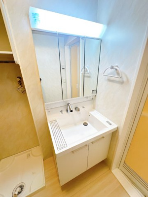 【洗面所】 | パークタウン | ※同物件、同タイプ、間取り反転のお部屋です