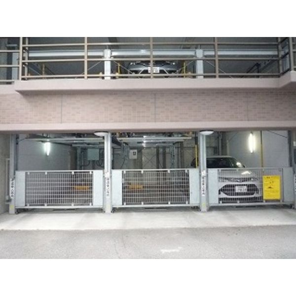 CITY SPIRE 名駅前　名古屋市賃貸　仲介手数料無料の駐車場