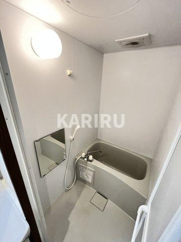 ウインズコート城東中央の浴室