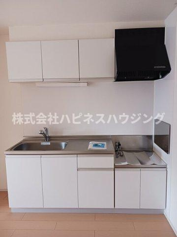 ラ・カーサ・ボニータのキッチン|コンパクトなキッチンで掃除もラクラク