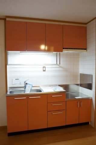 ラフレシールⅠのキッチン|コンパクトなキッチンで掃除もラクラク