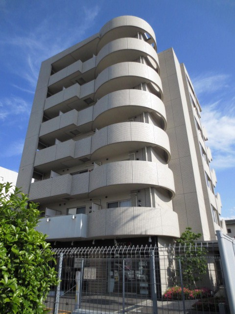 ジュノンの外観|JR長岡京駅徒歩3分。オートロック完備の駅近RC造マンション
