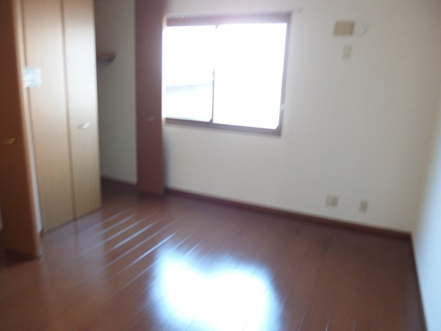 岡崎市法性寺町字色子のアパートのその他