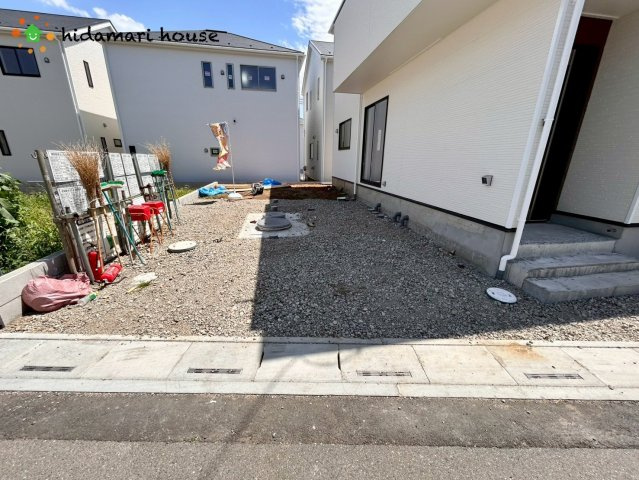 上尾市領家第2　新築戸建　クレイドル12の駐車場