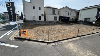 【前面道路含む現地写真】 | ■高槻市城南町四丁目　■建築条件付土地　■全３区画 新規分譲 | ■全３区画分譲
【1号地】2780万円・土地面積／約83.52平米
【2号地】2980万円・土地面積／約87.37平米
【3号地】3080万円・土地面積／約87.37平米
　