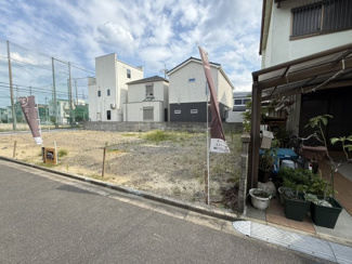 【外観】 | ■高槻市城南町四丁目　■建築条件付土地　■全３区画分譲 | ■全３区画分譲
【1号地】2780万円・土地面積／約83.52平米
【2号地】2980万円・土地面積／約87.37平米
【3号地】3080万円・土地面積／約87.37平米
　
