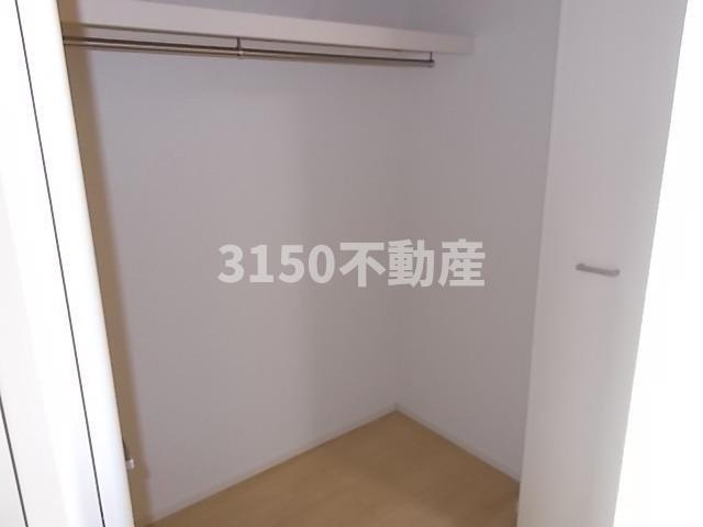 茜ハイツの収納