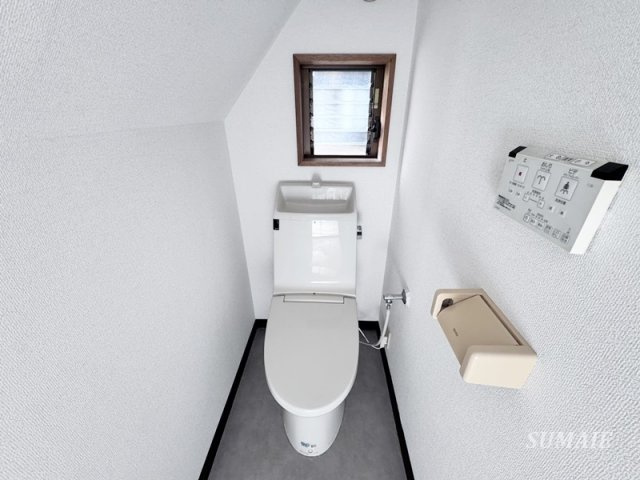 マエノチョウコダテのトイレ|洗浄機能付きトイレです☆