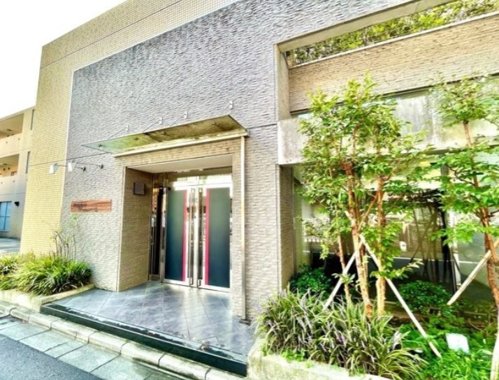 レジディア西新宿Ⅱのエントランス