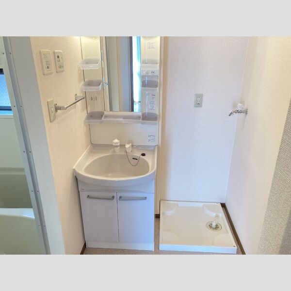 サンハイツ横沼の洗面所