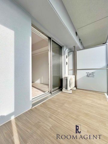 エスリード葵 広小路通のバルコニー