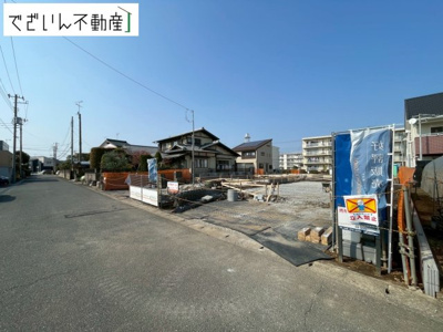 【前面道路含む現地写真】 | blooming garden深谷市上柴町西1丁目 【平屋】新築住宅 | ≪3号棟≫
現地(2026年3月撮影)