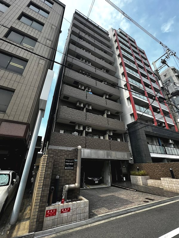 プレサンス難波WEST