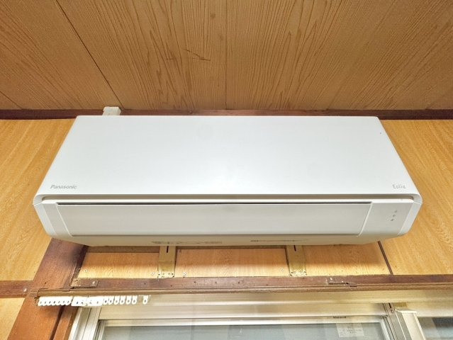 飯島貸家の設備|エアコン新品設置しました♪