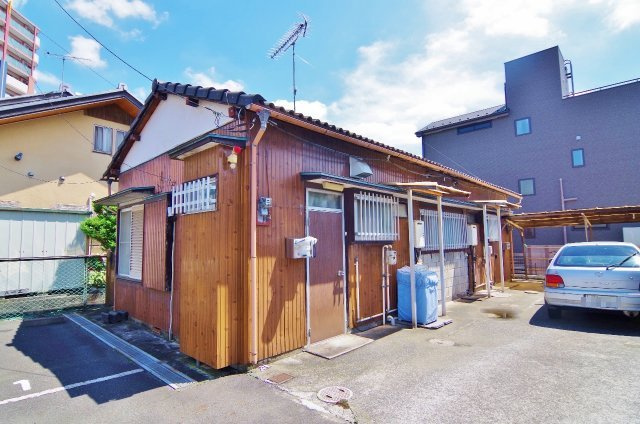 飯島貸家