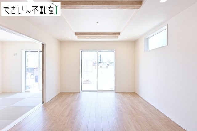 【居間・リビング】 | blooming garden深谷市上柴町西1丁目　新築住宅 | ≪4号棟≫
現地(2026年7月撮影)