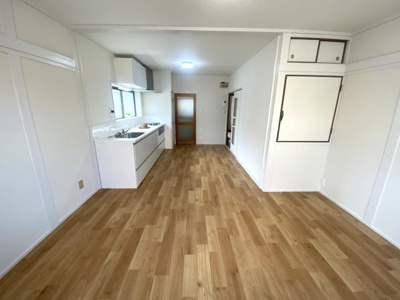【居間・リビング】 | 城東区中浜３丁目中古戸建