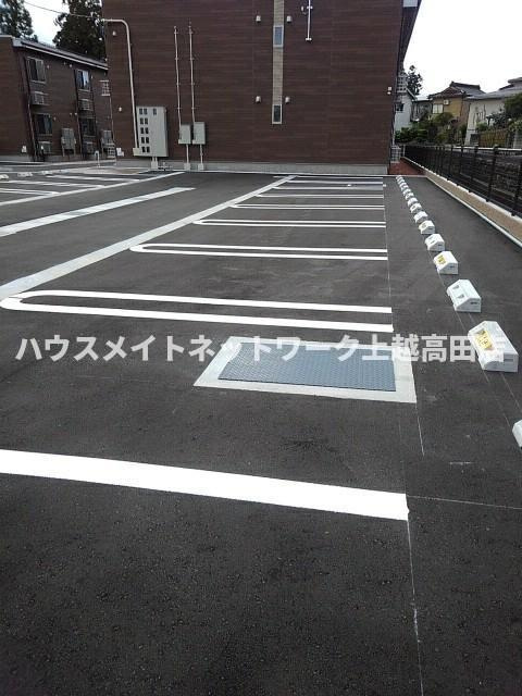 アベニールⅡの駐車場|駐車場